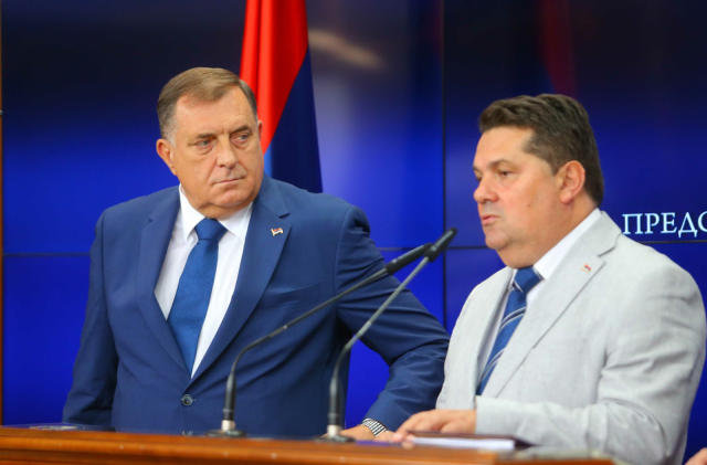 POLITČKI ŠOK: Stevandić okreće leđa Dodiku - evo zašto...