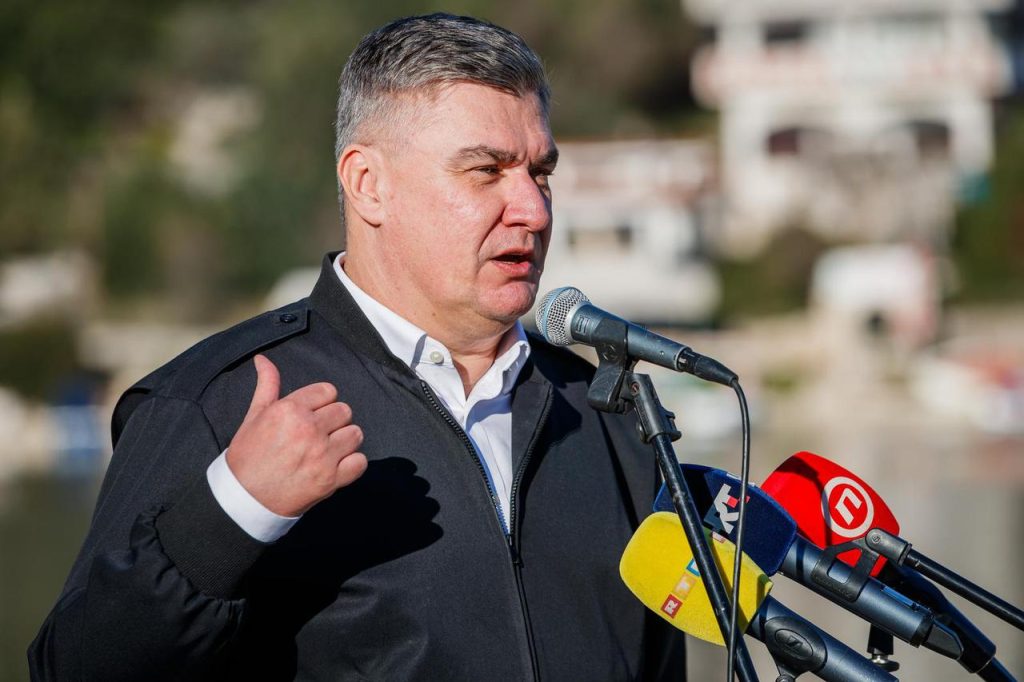 MILANOVIĆ OPET DIŽE TENZIJE: Govorio o naoružavanju Srbije, Vučiću pa spomenuo i BiH…