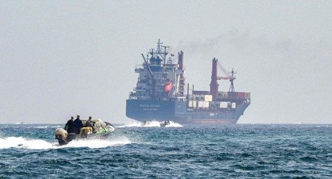 SUKOB NA VODI! Iran nanio udarac američkoj floti – TENZIJE RASTU!