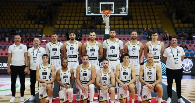 W-1210860-1235 Tri opcije za plasman BiH u nokaut fazu EuroBasketa 2025! Šta je potrebno?