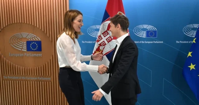 W-1214147-1235 Ana Brnabić u Bruxellesu: diplomatski skandal ili kontrola štete?