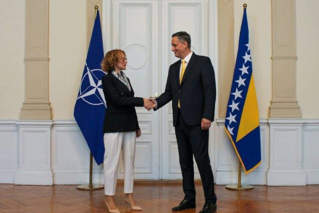 HAOS NA VRATIMA: NATO staje između Dodika, Rusije i Bosne!
