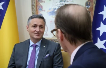 Bećirović razgovarao s Giwaldom o Dodiku i ekipi… Evo šta su razgovarali