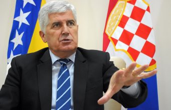 ČOVIĆ PRED ZAPADOM OTVORIO KARTE: Traži promjene koje bi mogle uzdrmati BiH! ČOVIĆ PRED ZAPADOM OTVORIO KARTE: Traži promjene koje bi mogle uzdrmati BiH!