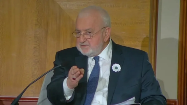 BURNO U ZAGREBU: Bivši reis podigao buru